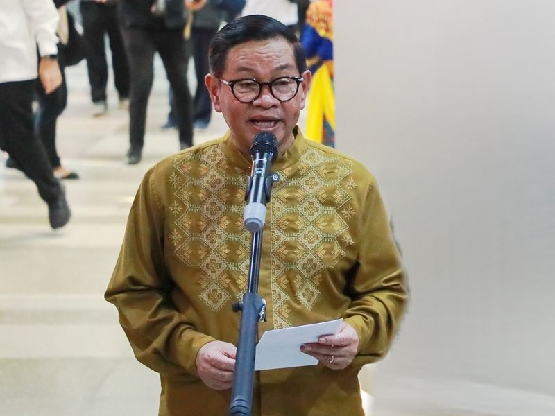 Pramono Anung, sambut Tahun baru, Jakarta Tampa Pesta kembang api.