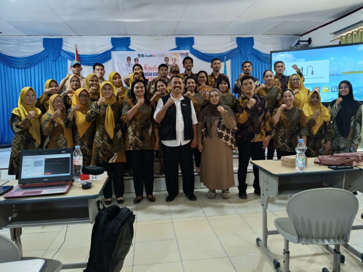 Dikbud Maluku Utara  Gelar Pengembangan Konten Digital untuk Pendidikan di Aula SMA Negeri 1 Kota Tidore Kepulauan.